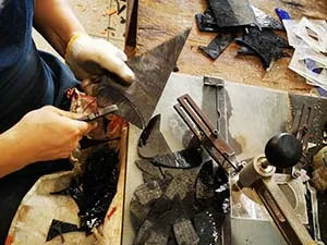 Maple Tree Leaves Tiffany-style Stained Glass Torchiere Floor Lamp with Sidelights - 70in Elegant Home Decor