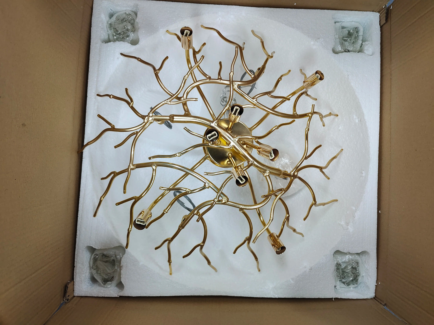 Luxury LED Ceiling Chandelier with Polished Gold Finish for Living Room and Hotel Hall