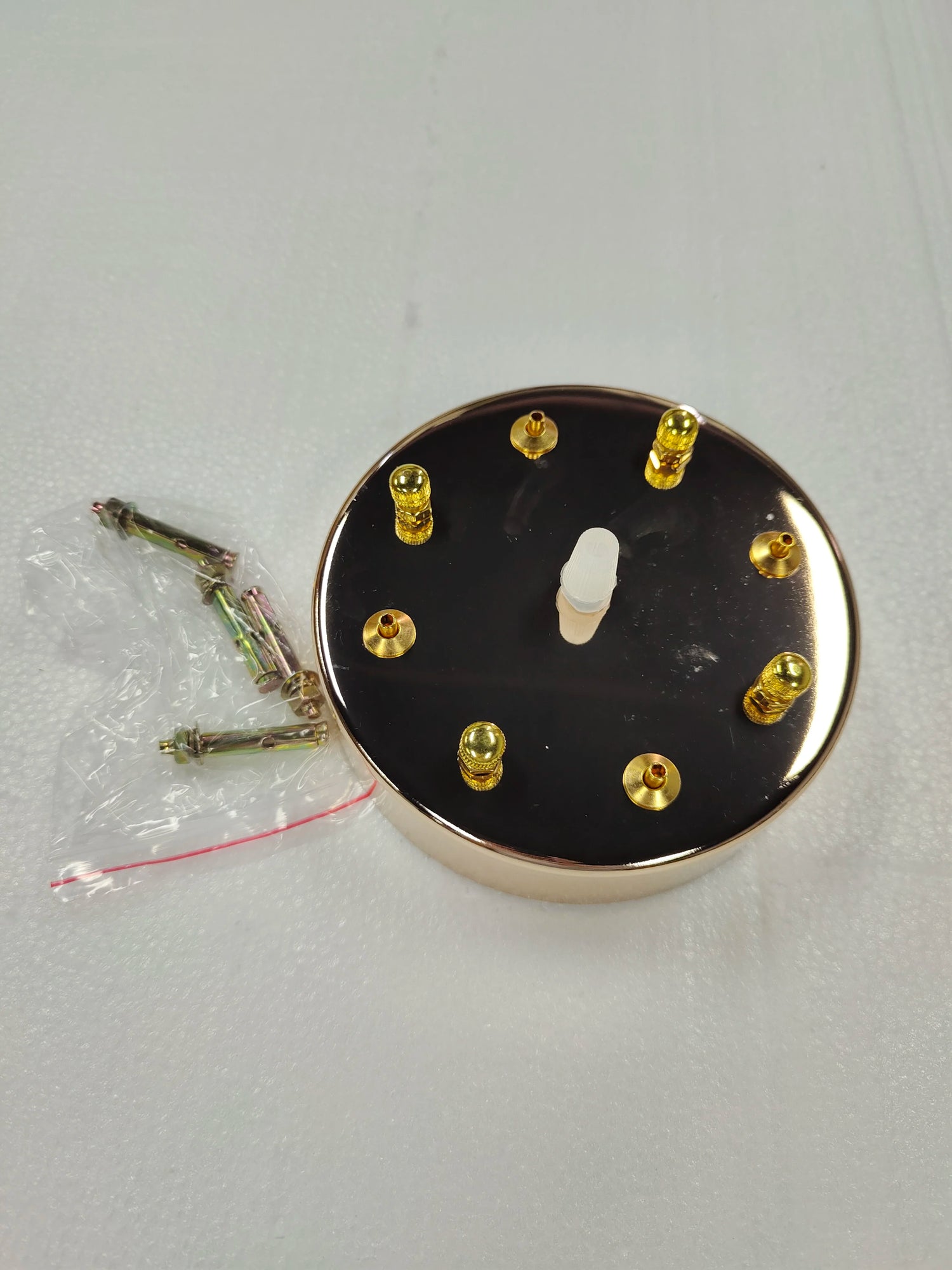 Luxury Crystal Chandelier  Elegant Metal Hanging Lamp for Dining Room Living Room  Hotel Décor in Gold Finish