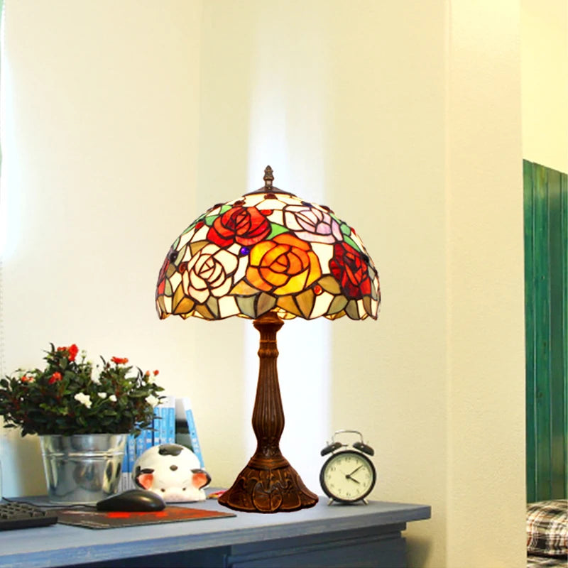 Elegant Tiffany Table Lamp with Red Roses  Stained Glass Bedside Lighting for Home Restaurant  Bar