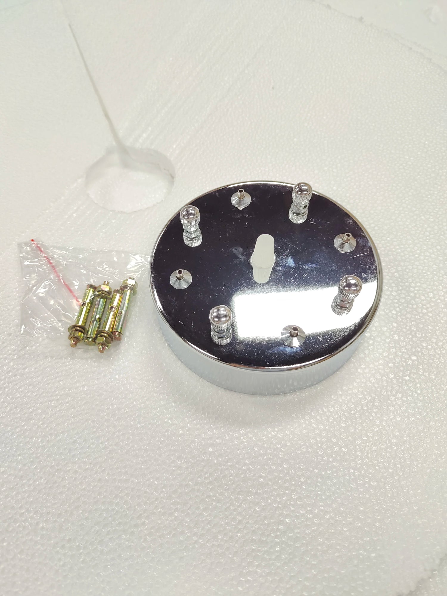 Luxury Crystal Chandelier  Elegant Metal Hanging Lamp for Dining Room Living Room  Hotel Décor in Gold Finish