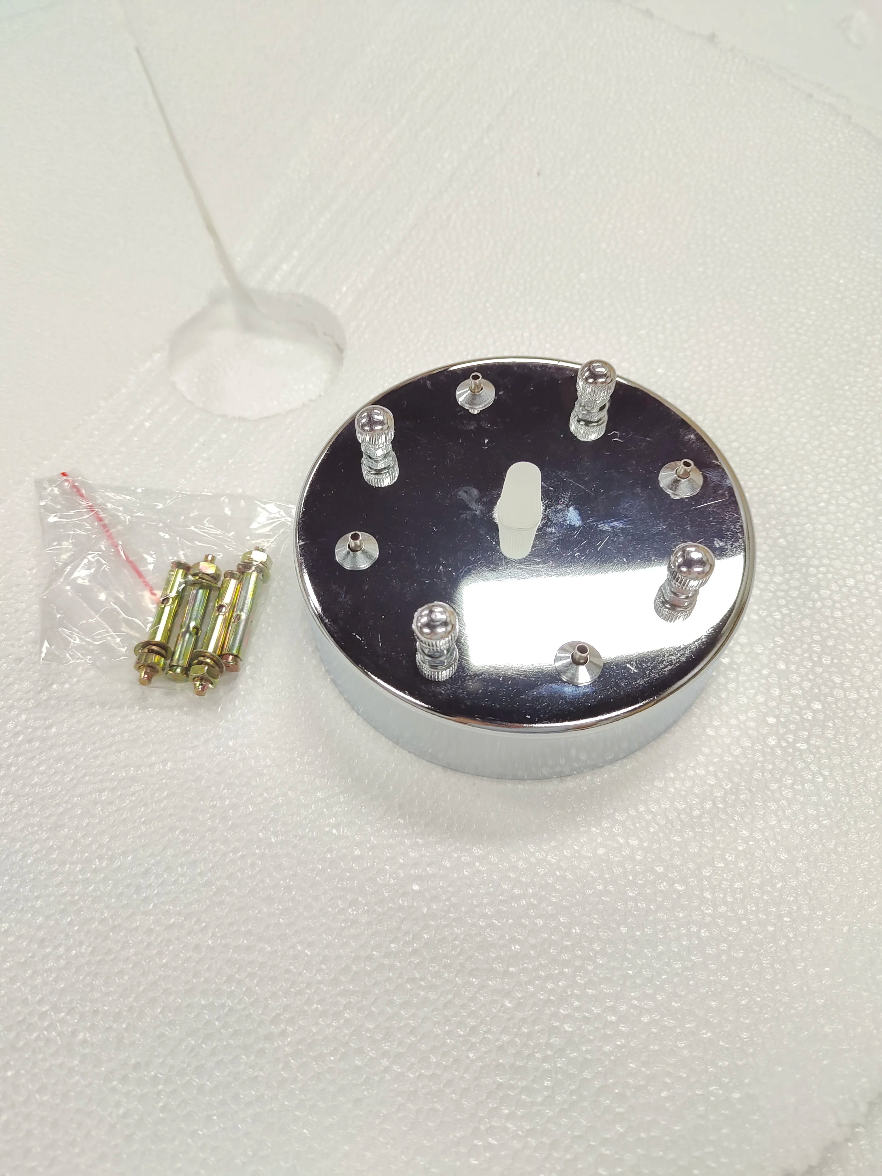 Luxury Crystal Chandelier  Elegant Metal Hanging Lamp for Dining Room Living Room  Hotel Décor in Gold Finish