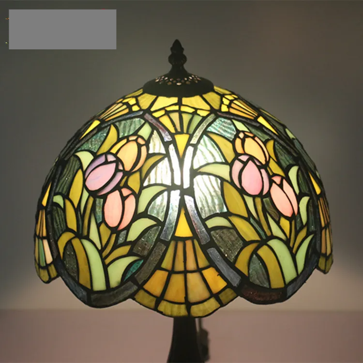Green Stained Glass Tiffany Table Lamp  Elegant Floral Bedside Lighting for Home Restaurant  Bar