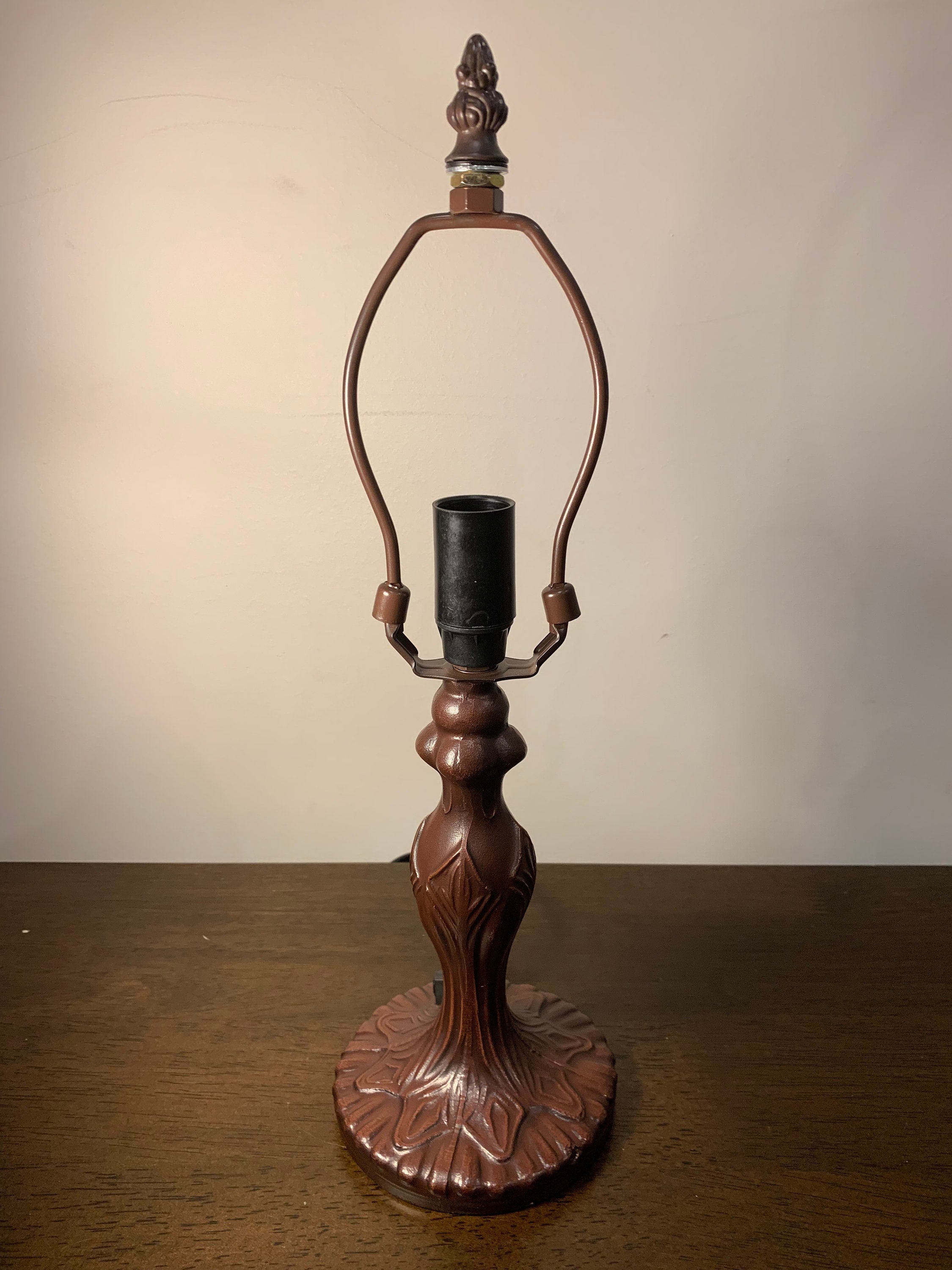 Tiffany Lamp, Leadglass Lamp, Stained Glass Shade, Crystal Bead Lamp Shade, Antique Lampshade, Stained Glass Lamp Shade, Bedside Lamp, Red S