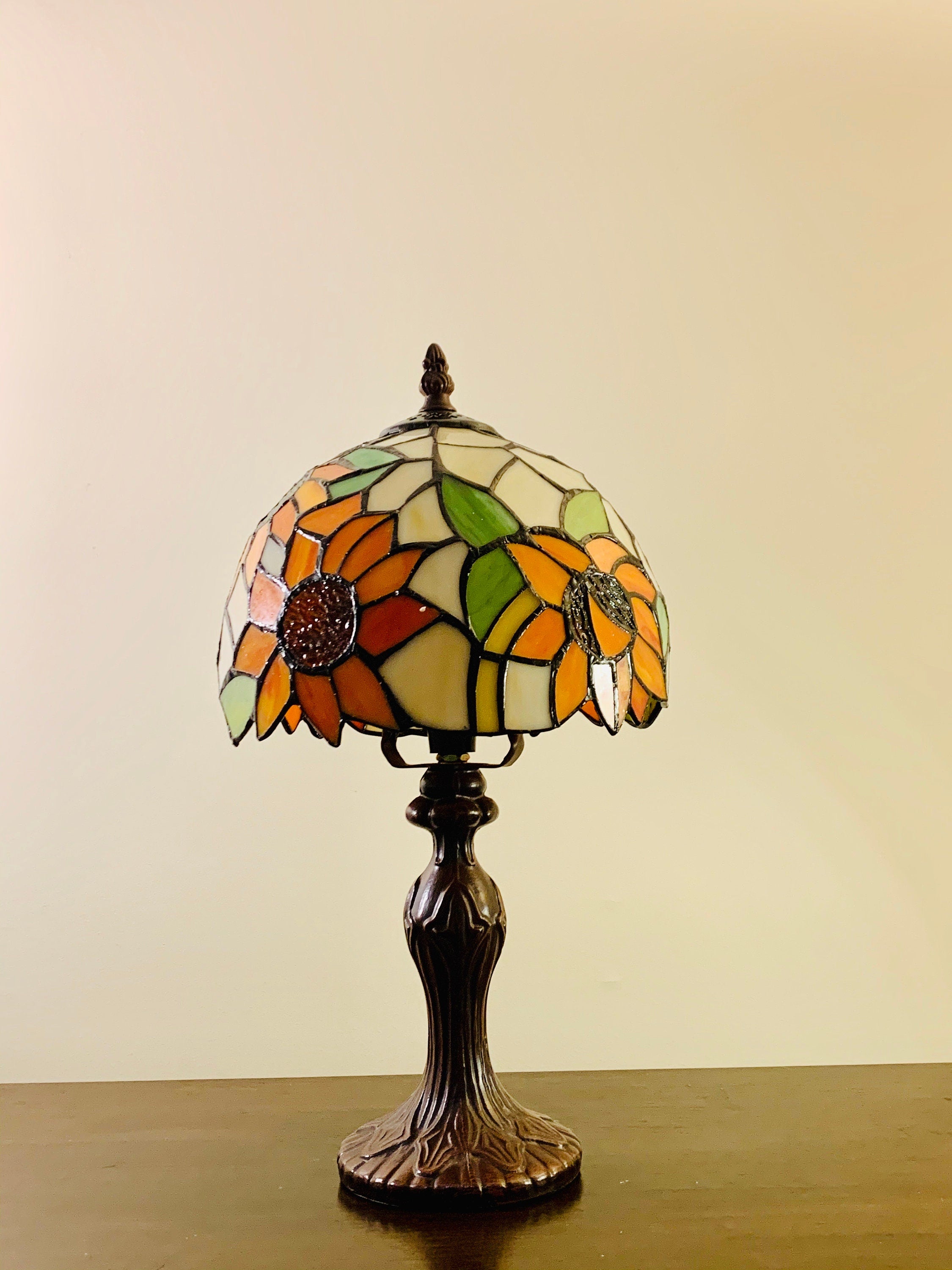 Sunflower Tiffany Lamp, Leadglass Stained Glass Shade, Crystal Bead Lamp Shade, Antique Lampshade, Stained Glass Lamp Shade, Bedside Lamp