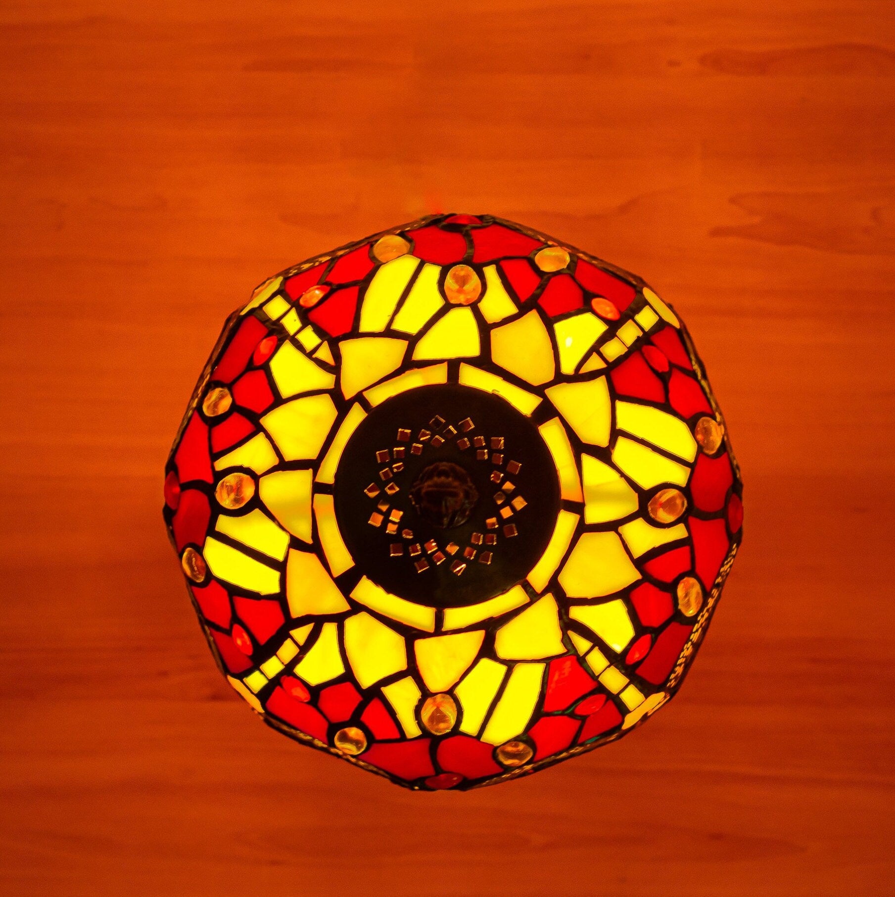 Tiffany Lamp, Leadglass Lamp, Stained Glass Shade, Crystal Bead Lamp Shade, Antique Lampshade, Stained Glass Lamp Shade, Bedside Lamp, Red S