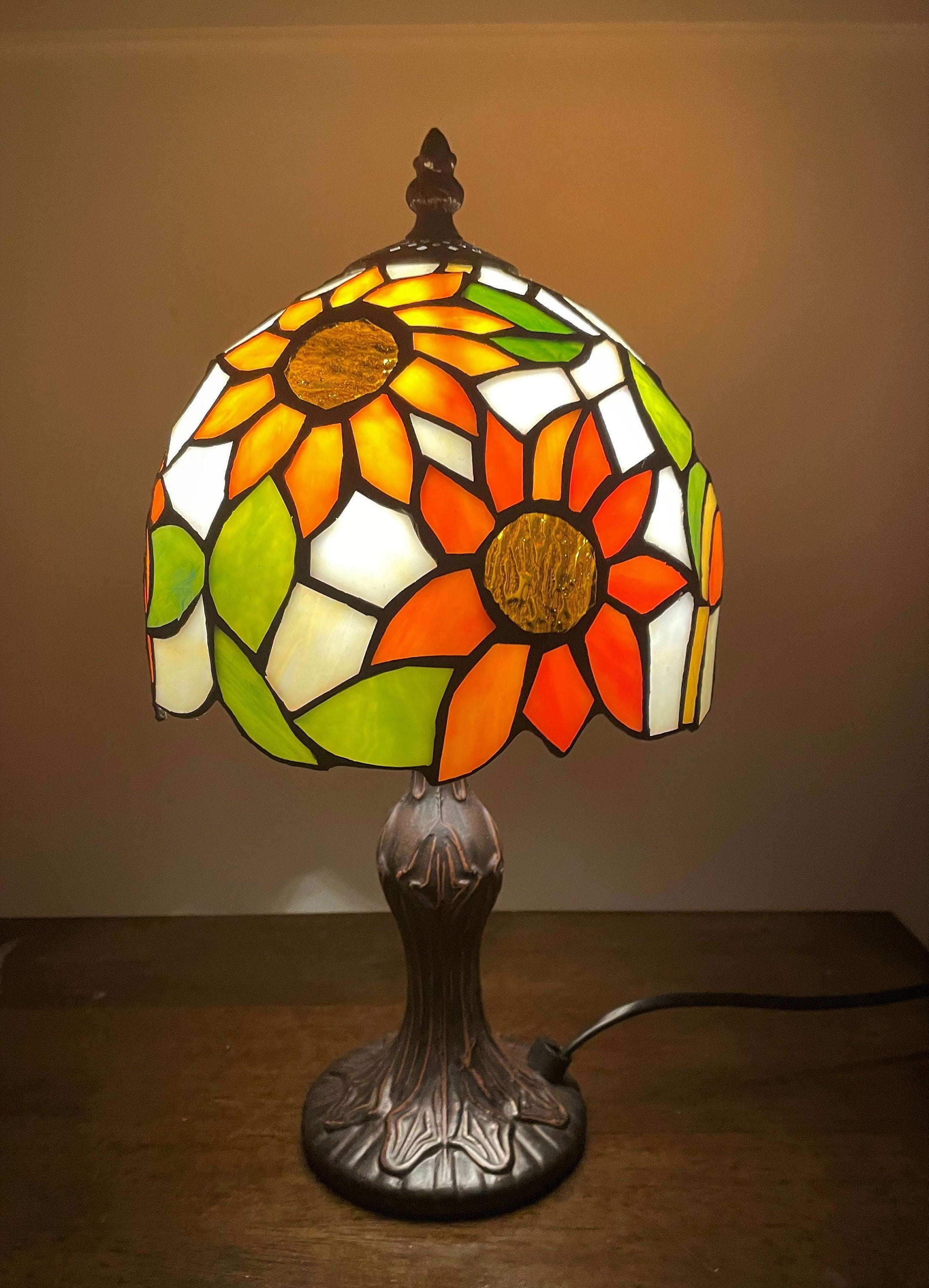 Sunflower Tiffany Lamp, Leadglass Stained Glass Shade, Crystal Bead Lamp Shade, Antique Lampshade, Stained Glass Lamp Shade, Bedside Lamp