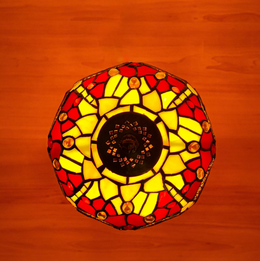 Tiffany Lamp, Leadglass Lamp, Stained Glass Shade, Crystal Bead Lamp Shade, Antique Lampshade, Stained Glass Lamp Shade, Bedside Lamp, Red S